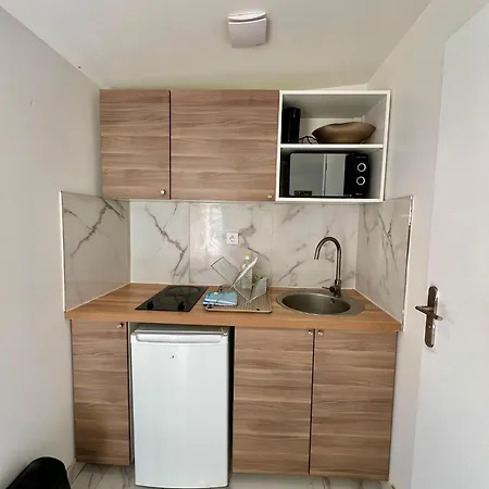 Chemin De Fer, Charmants Apartamento